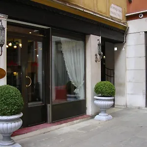 4* Szálloda San Marco Palace