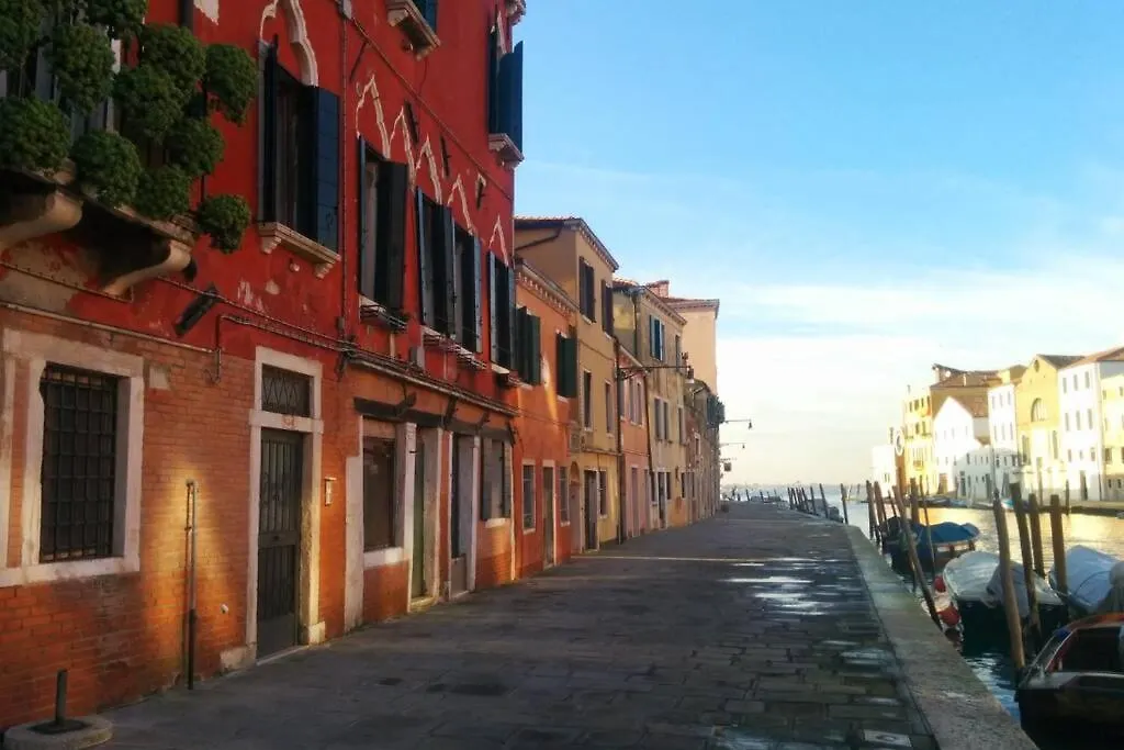 La Casetta Rosa - Vista Sul Canale Velence